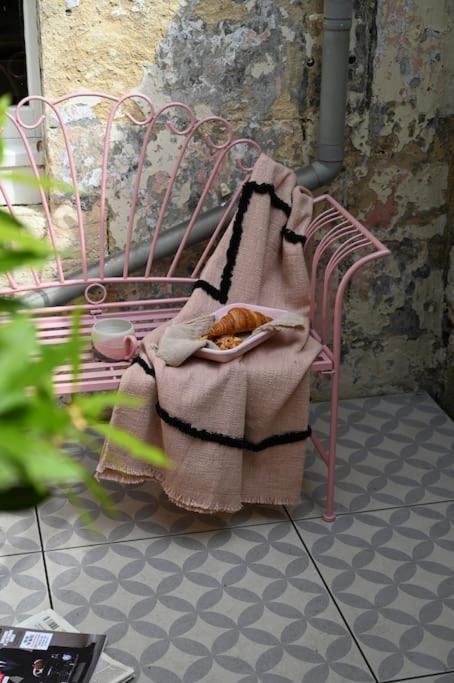 Primrose Cottage - With Private Courtyard & Sun Terrace In Central Bath Exterior foto